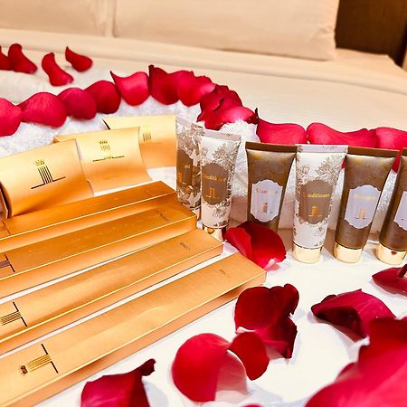Crown Suites Tropicana Klcc Kuala Lumpur City Center Bagian luar foto