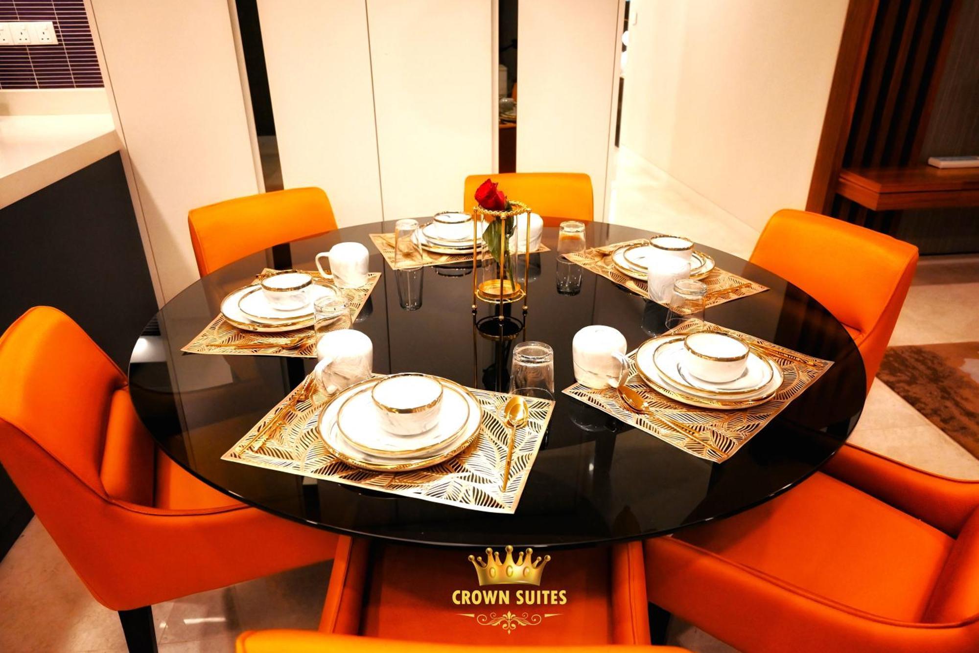 Crown Suites Tropicana Klcc Kuala Lumpur City Center Bagian luar foto