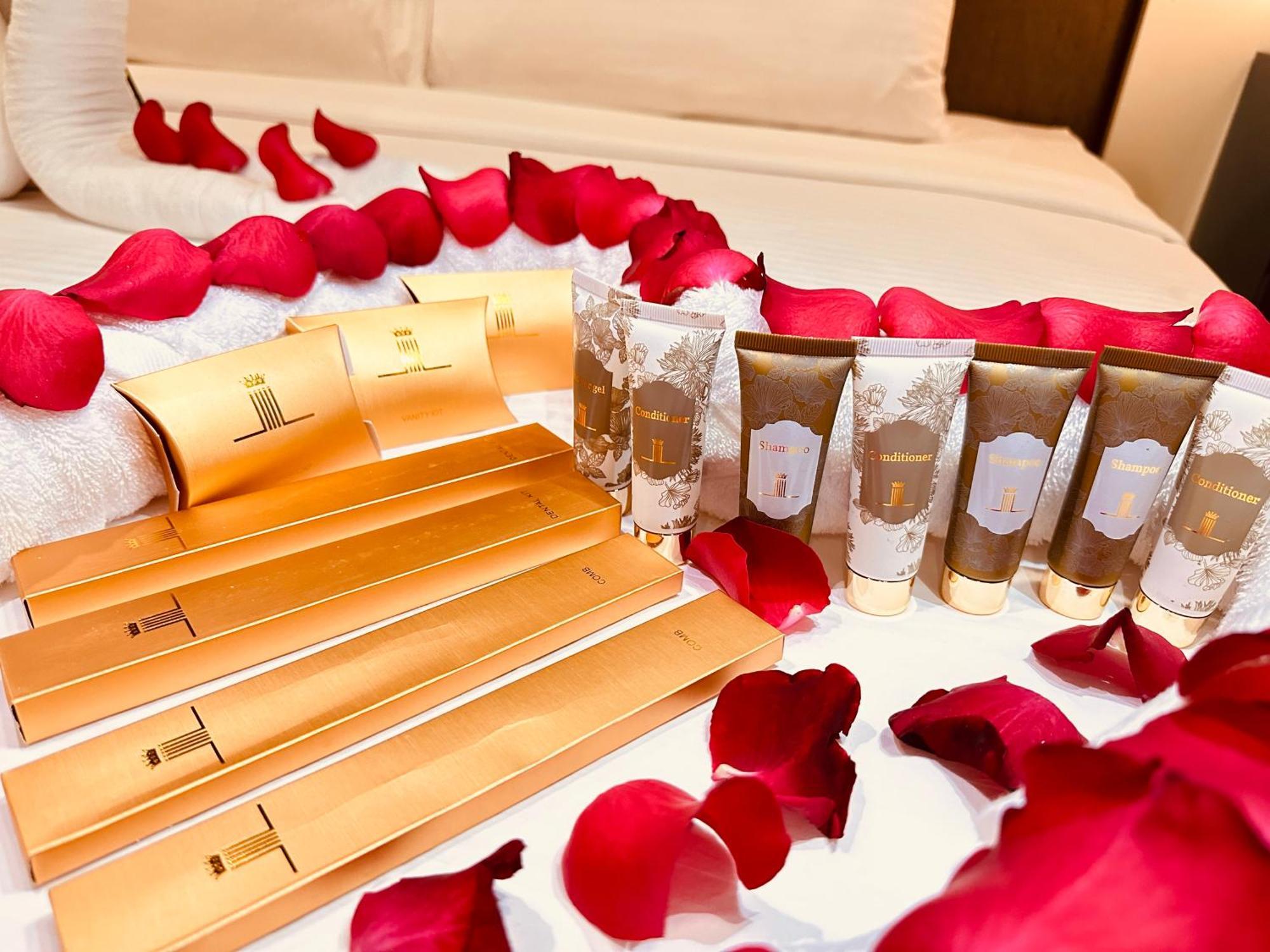 Crown Suites Tropicana Klcc Kuala Lumpur City Center Bagian luar foto