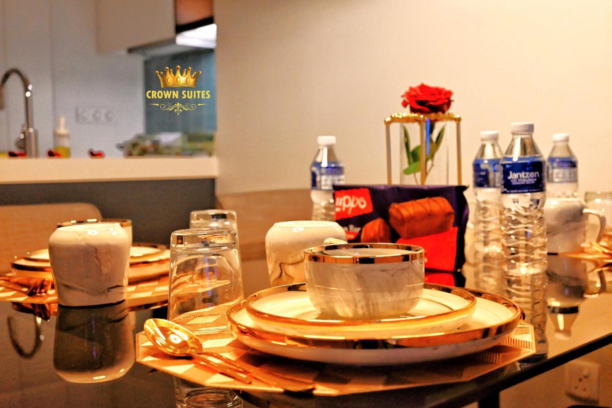 Crown Suites Tropicana Klcc Kuala Lumpur City Center Bagian luar foto