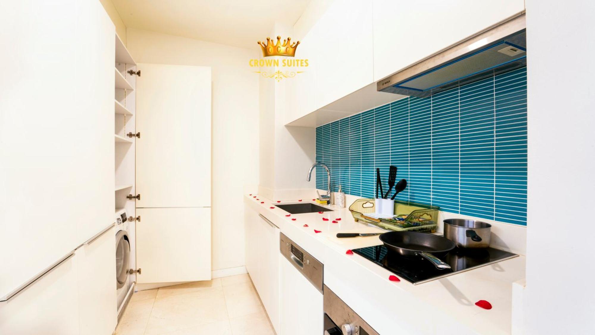 Crown Suites Tropicana Klcc Kuala Lumpur City Center Bagian luar foto